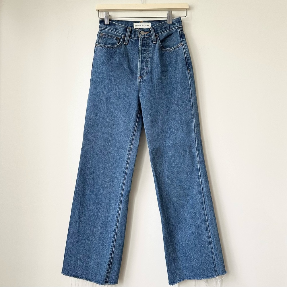 ARITZIA | DENIM FORUM FARRAH HI-RISE WIDE LEG JEAN RAW HEM MEDIUM BLUE WASH